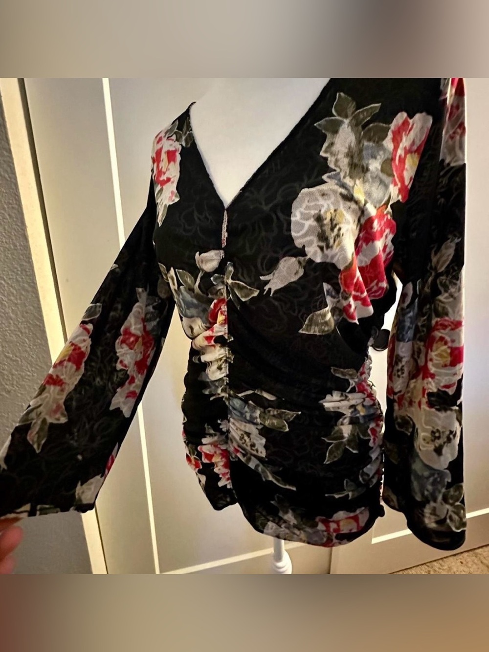 Floral V-Neck Ruched and Reversible Women’s Top - Black with Red & Cream Flowers